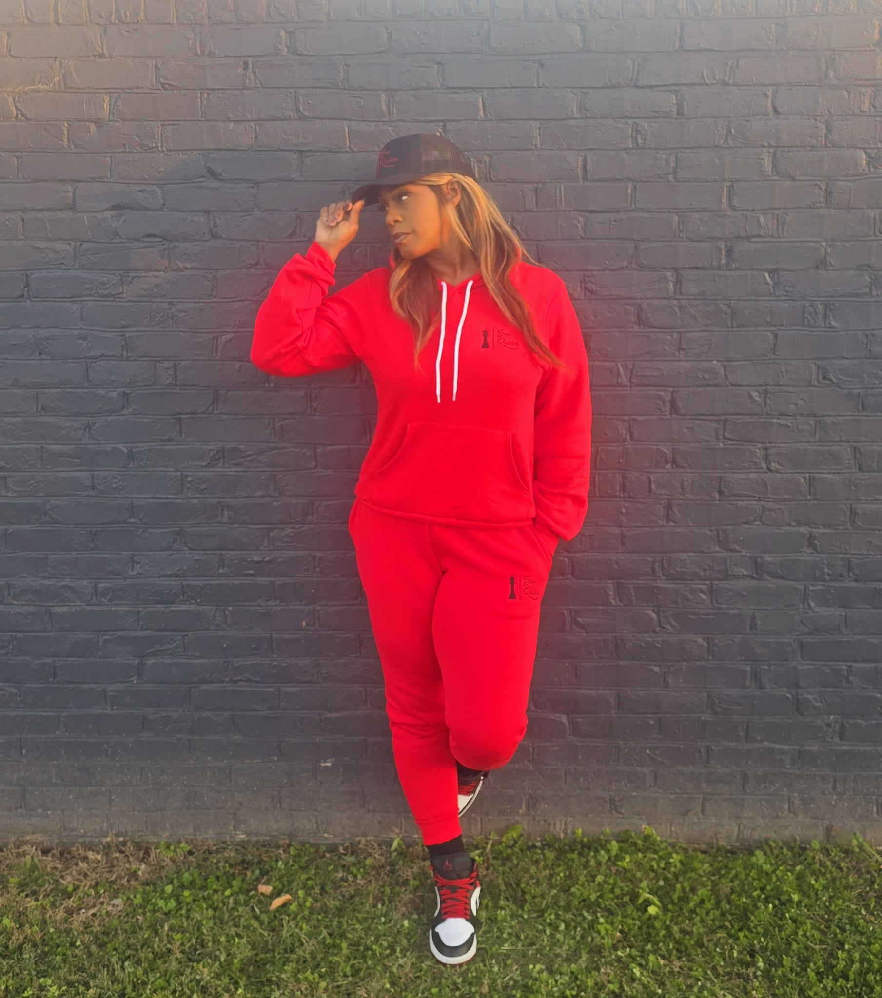 RED/BLACK SOO QUEEN JOGGER SET